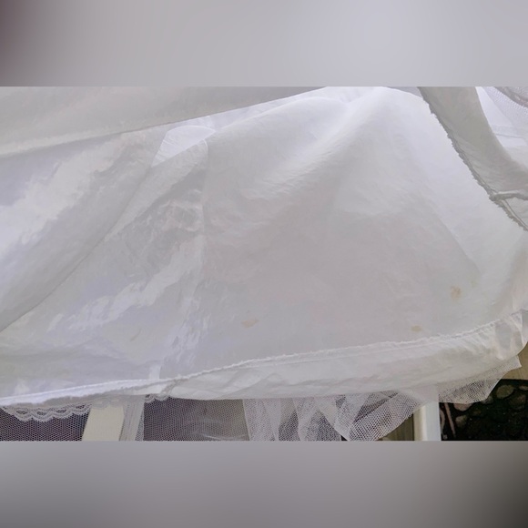 VGU Sz-4/6(S) David’s Bridal Strapless Full Length White Tiered High Waist Slip - Picture 8 of 16